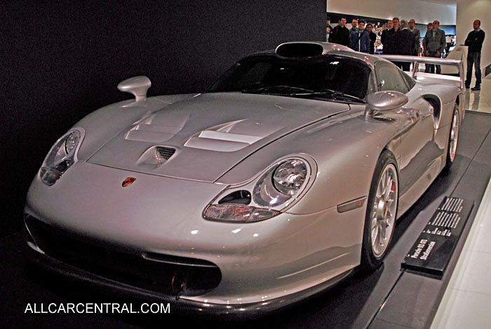 Porsche 911 GT1 Street Prepared 1987